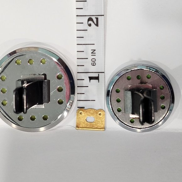 Car Essential Oil Vent Diffuser - Theme & Pattern Variations : XLarge - Picture 4 of 16